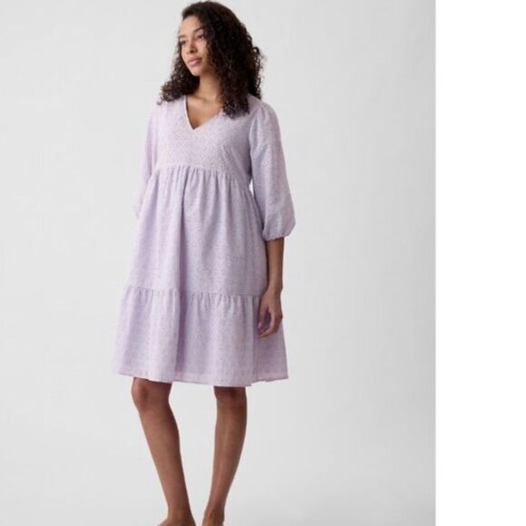 Gap Maternity Eyelet Tiered Dress Small 3/4 Sleeve Light Purple - Picture 1 of 9